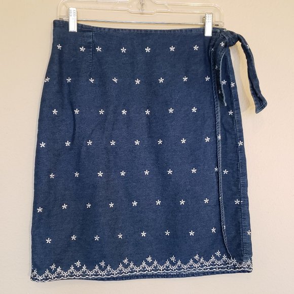 High Sierra Vintage 90's Embroidered Denim Wrap Skirt Size 10 - Picture 1 of 9